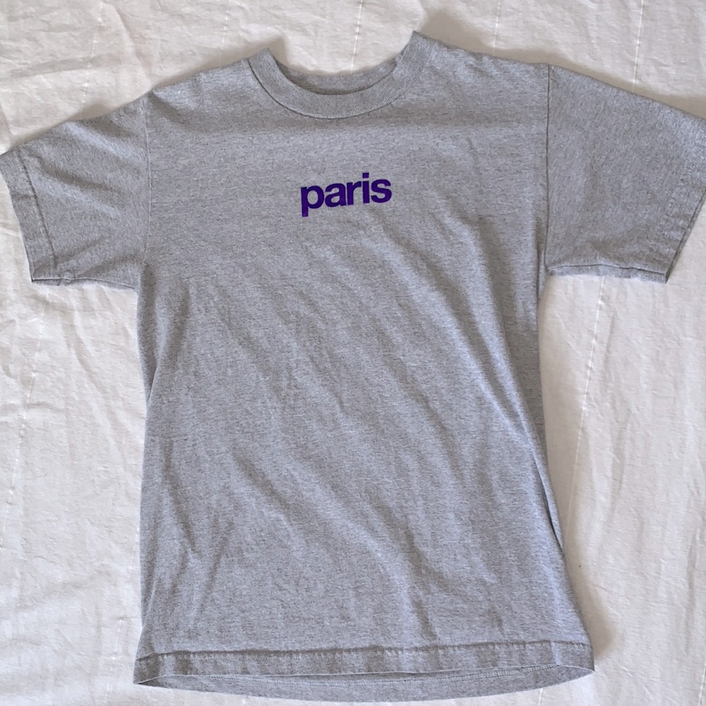 ASSC PARIS T-SHIRT . SIZE SMALL